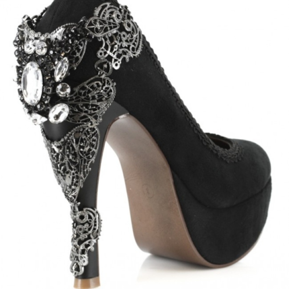 Juana Black Jeweled Heel Platform Pumps Size 10